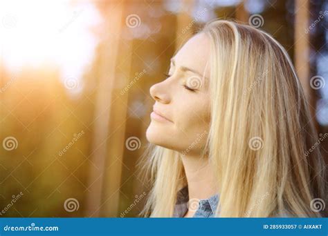 DreamsTime .